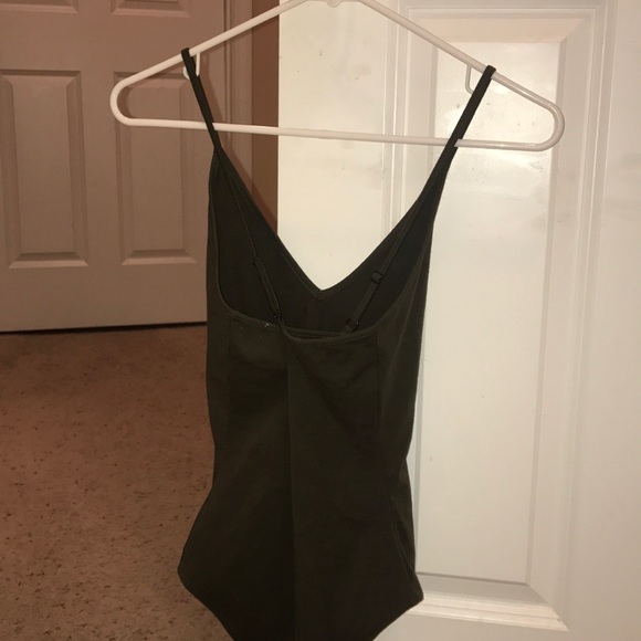 Strapy, army green body suit - Picture 3 of 3